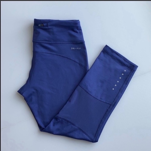 Nike Dry Fit Cropped Leggings Size S - Picture 4 of 13